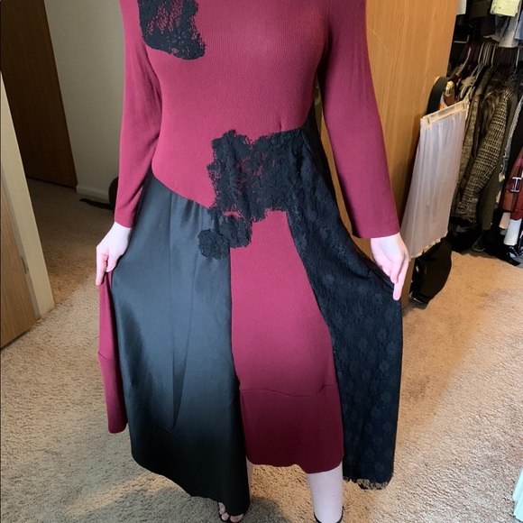 Featherfly styled dress! - Picture 2 of 2